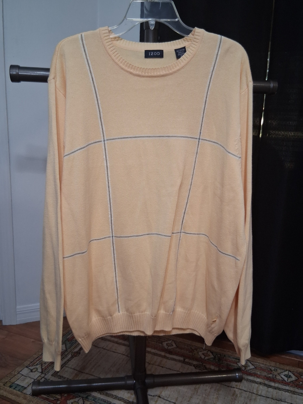 Izod Peach Crewneck Sweater with Subtle Trim
